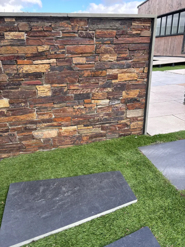 PAREMENT NATUREL Quartzite Oxydée 60x20 ép 35-50mm (0.11m²)